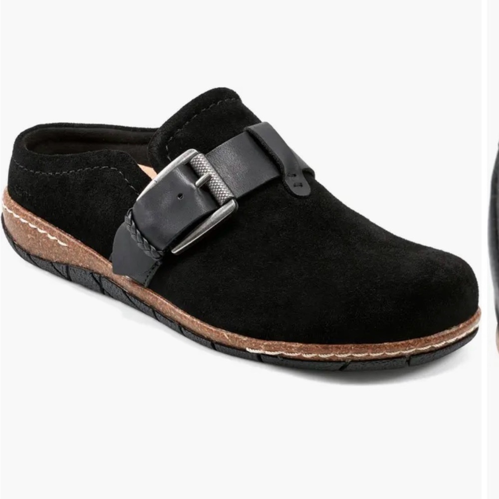 Earth women’s Black Suede Loafers with Buckle